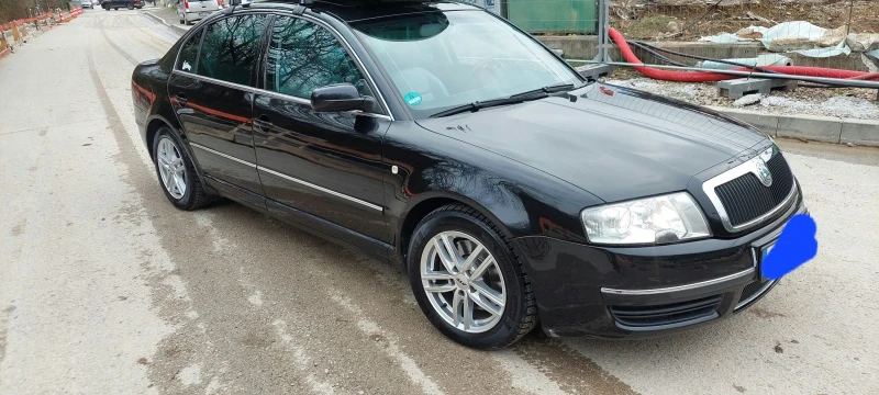 Skoda Superb 2.8 V6 Edition 100, снимка 13 - Автомобили и джипове - 49546840