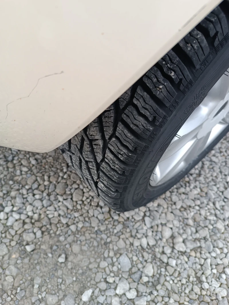 Lancia Ypsilon, снимка 7 - Автомобили и джипове - 51242347