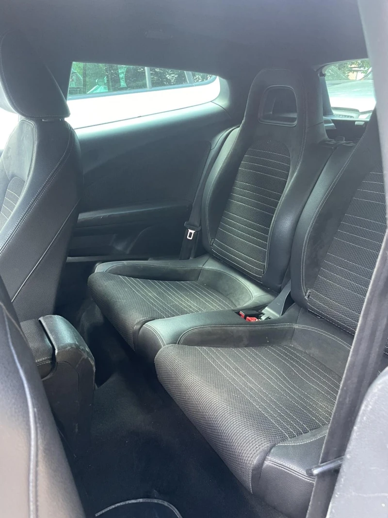VW Scirocco 1.4 TSI SUPERCHARGER, снимка 10 - Автомобили и джипове - 51075451