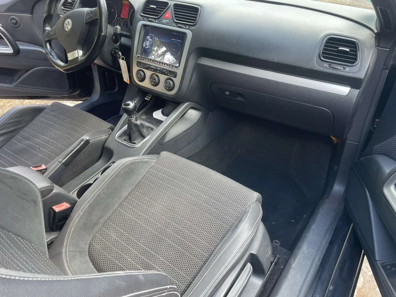 VW Scirocco 1.4 TSI SUPERCHARGER, снимка 11 - Автомобили и джипове - 51075451