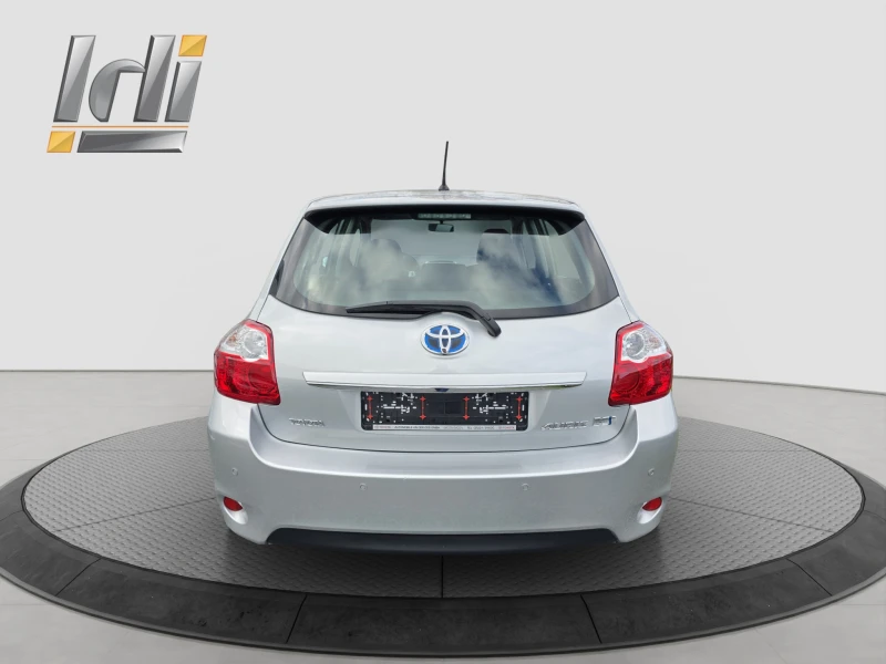 Toyota Auris 1.8 Hybrid 99hp, снимка 5 - Автомобили и джипове - 52615409