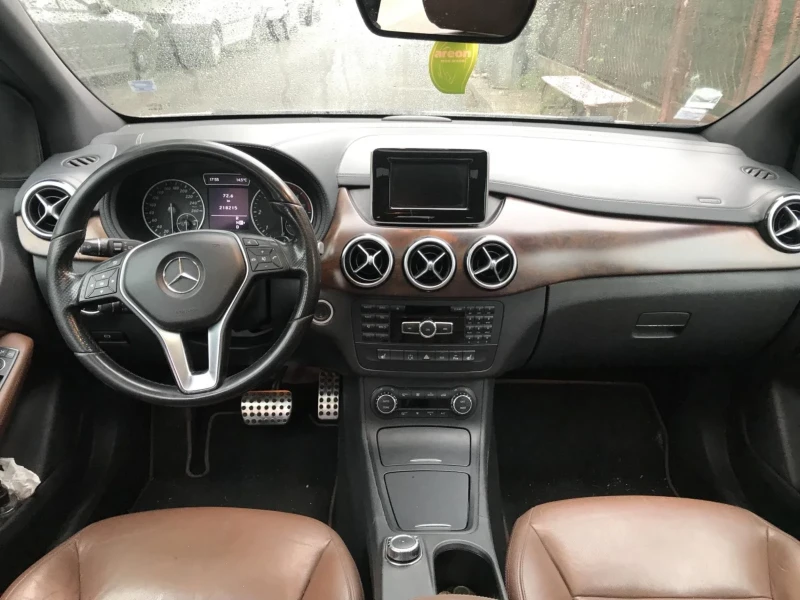 Mercedes-Benz B 200 TURBO , снимка 7 - Автомобили и джипове - 53015895