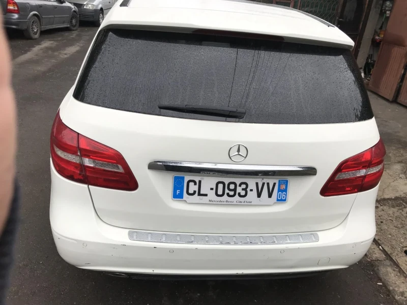 Mercedes-Benz B 200 TURBO , снимка 5 - Автомобили и джипове - 53015895