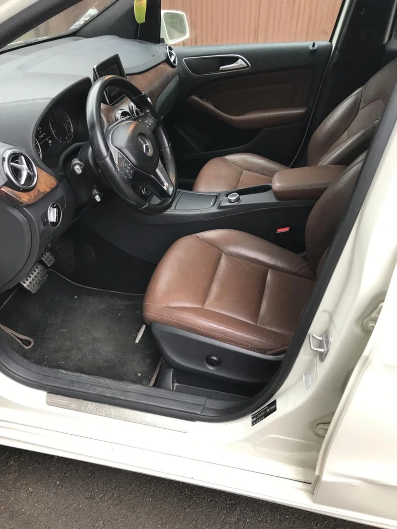 Mercedes-Benz B 200 TURBO , снимка 8 - Автомобили и джипове - 53015895