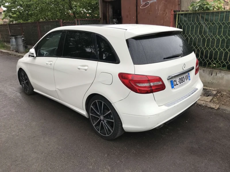 Mercedes-Benz B 200 TURBO , снимка 4 - Автомобили и джипове - 53015895