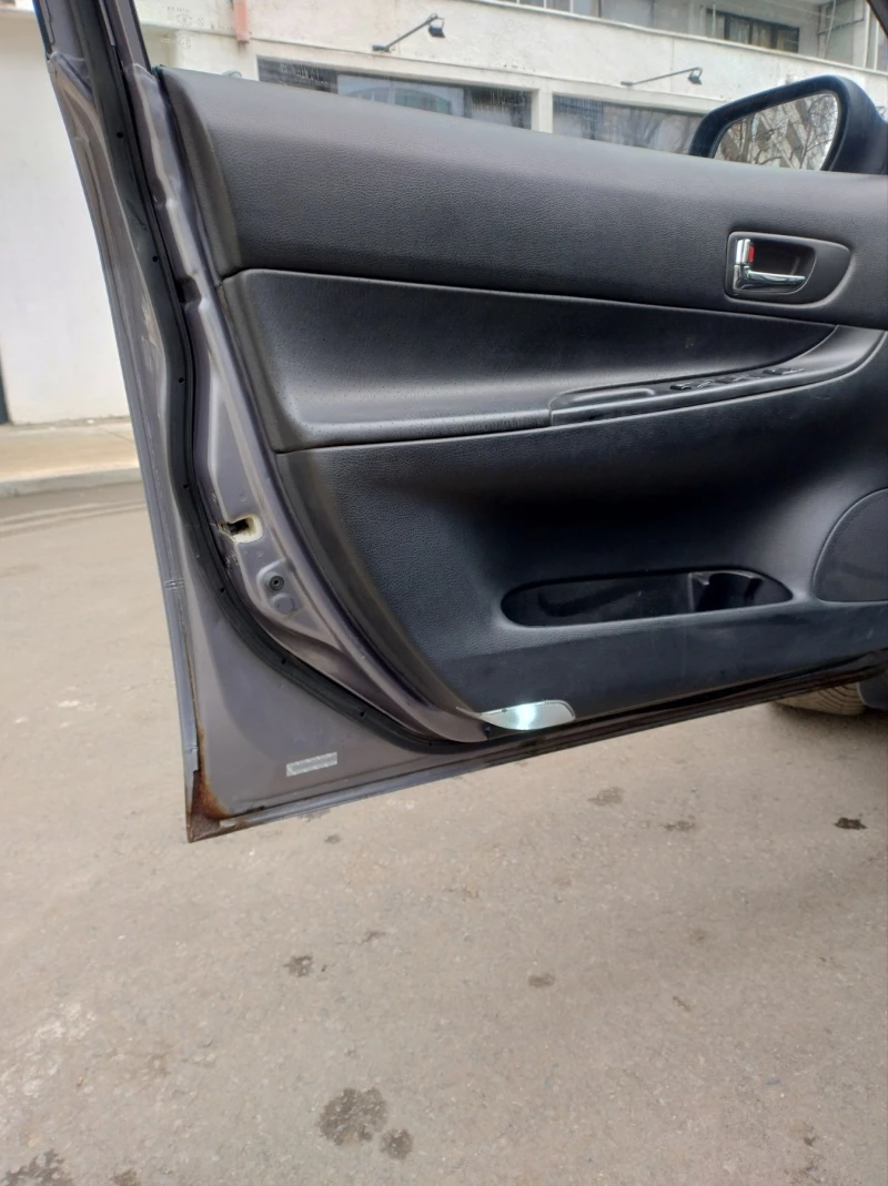 Mazda 6 2, 0i, снимка 10 - Автомобили и джипове - 53220136