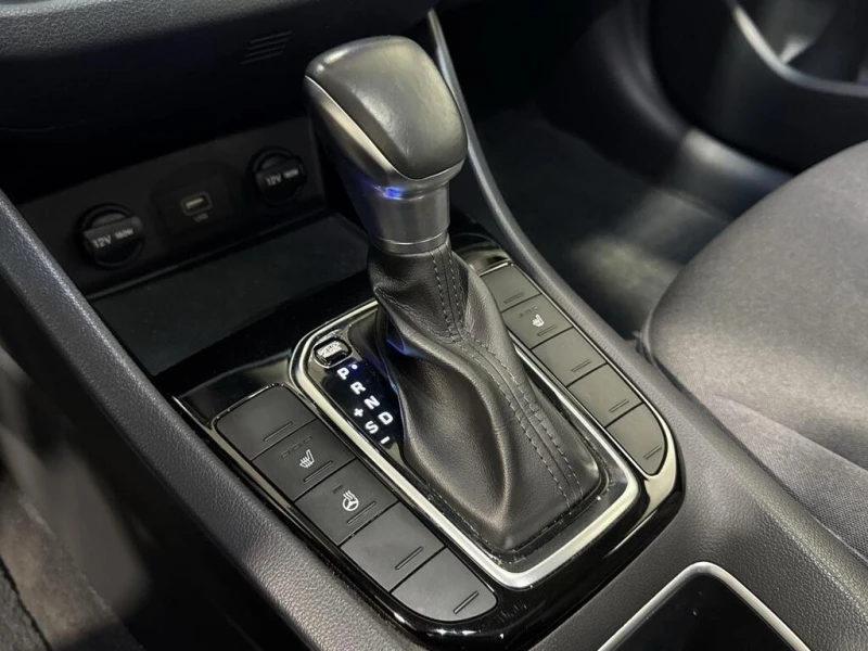 Hyundai Ioniq Hybrid * Carfax * Лизинг, снимка 15 - Автомобили и джипове - 53292320