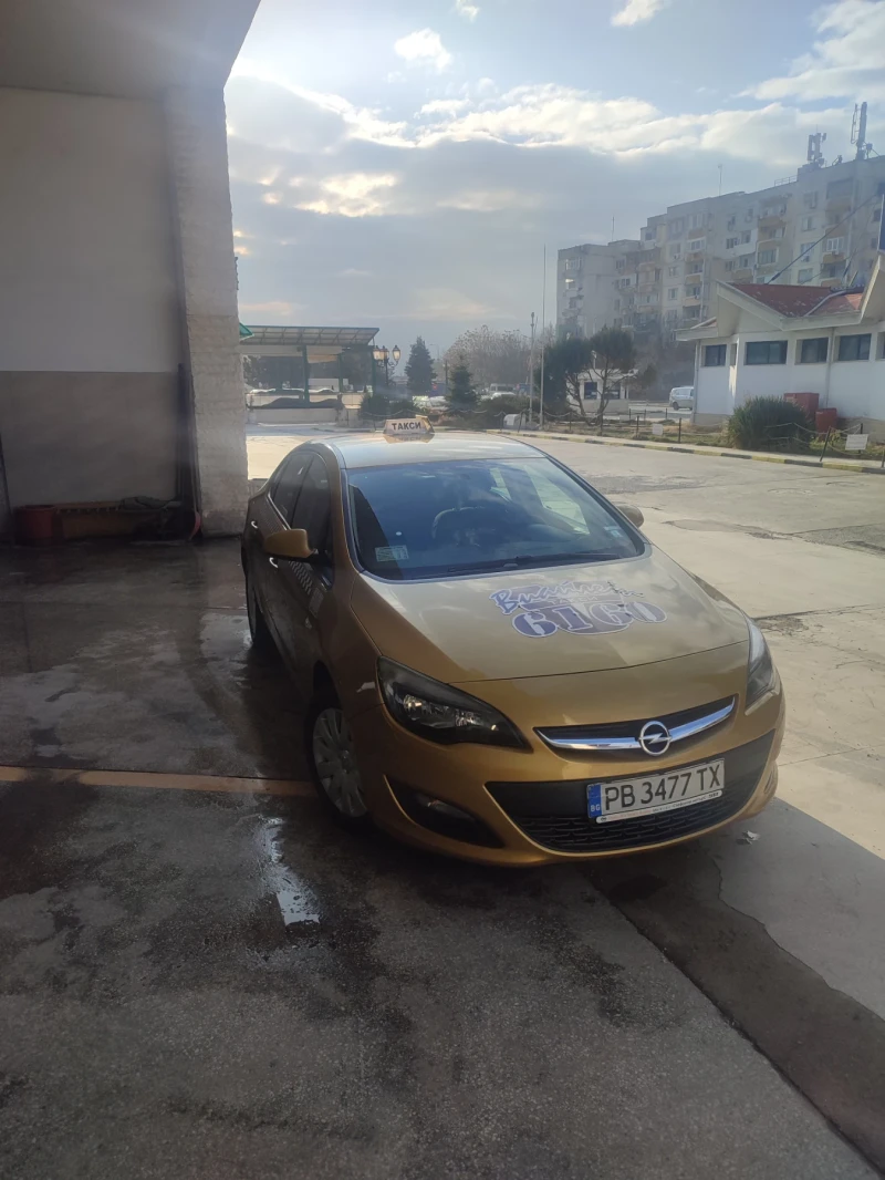 Opel Astra, снимка 3 - Автомобили и джипове - 53434049