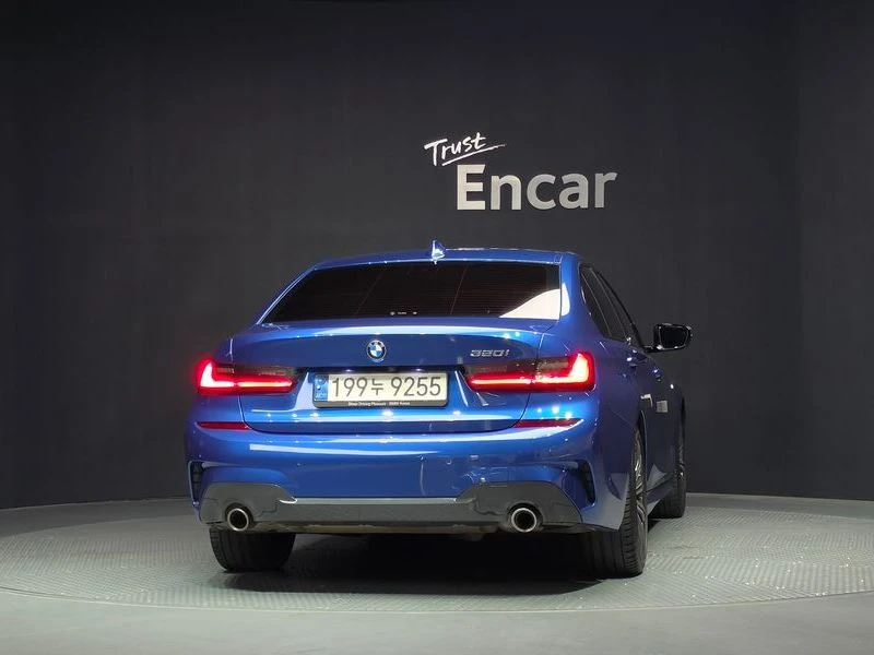BMW 320 320i M Sport| 184к.с.| ВКЛ.ТЕХНОТЕСТ, снимка 4 - Автомобили и джипове - 55642409
