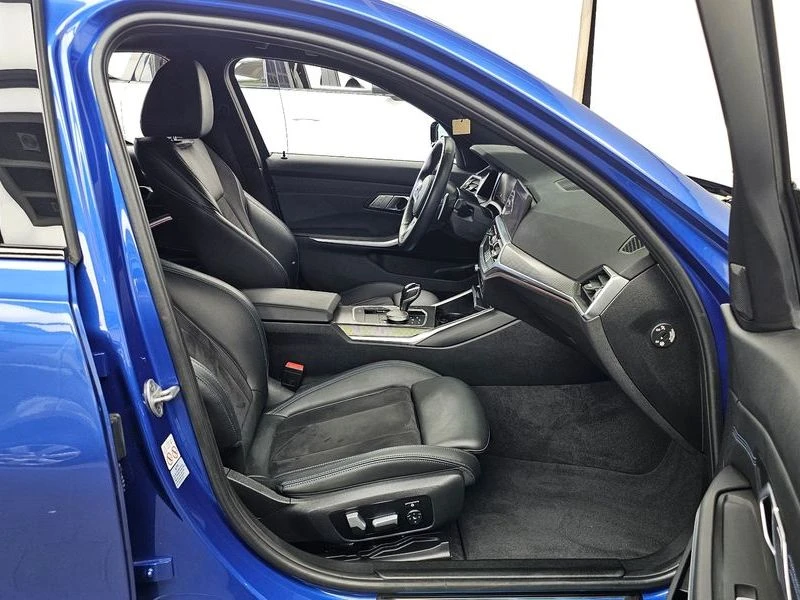 BMW 320 320i M Sport| 184к.с.| ВКЛ.ТЕХНОТЕСТ, снимка 11 - Автомобили и джипове - 55642409