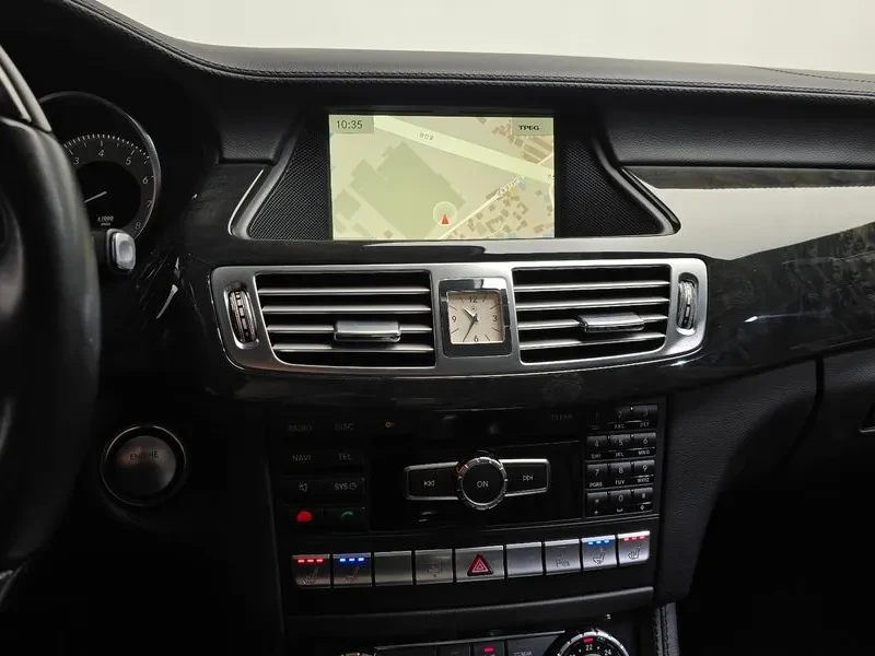 Mercedes-Benz CLS W218 330, снимка 12 - Автомобили и джипове - 56017644