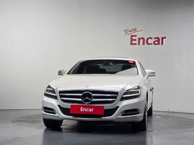 Mercedes-Benz CLS W218 330, снимка 3 - Автомобили и джипове - 56017644