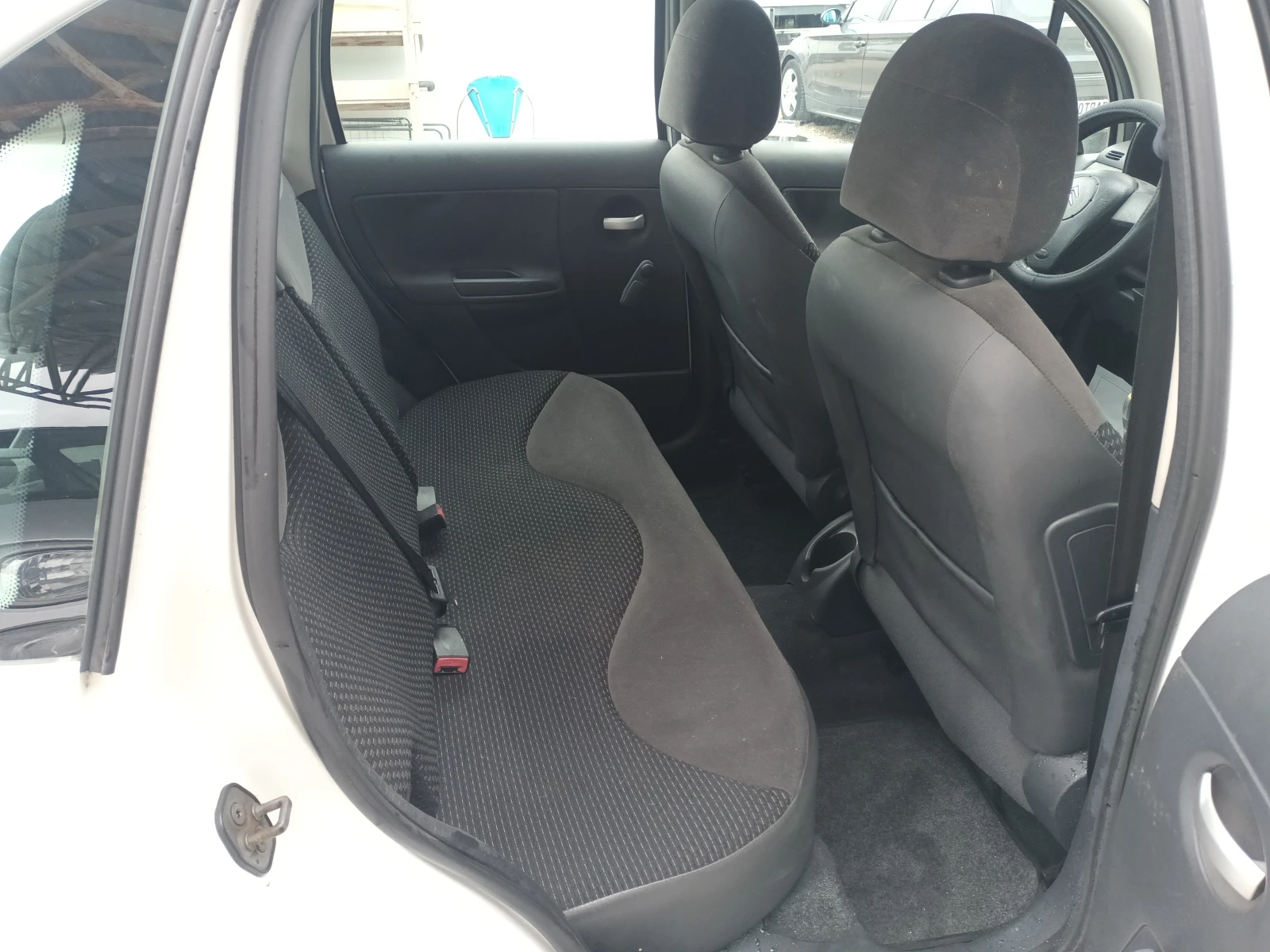Citroen C3 1.1-Газ.Инж. BRC 2бр. - изображение 10