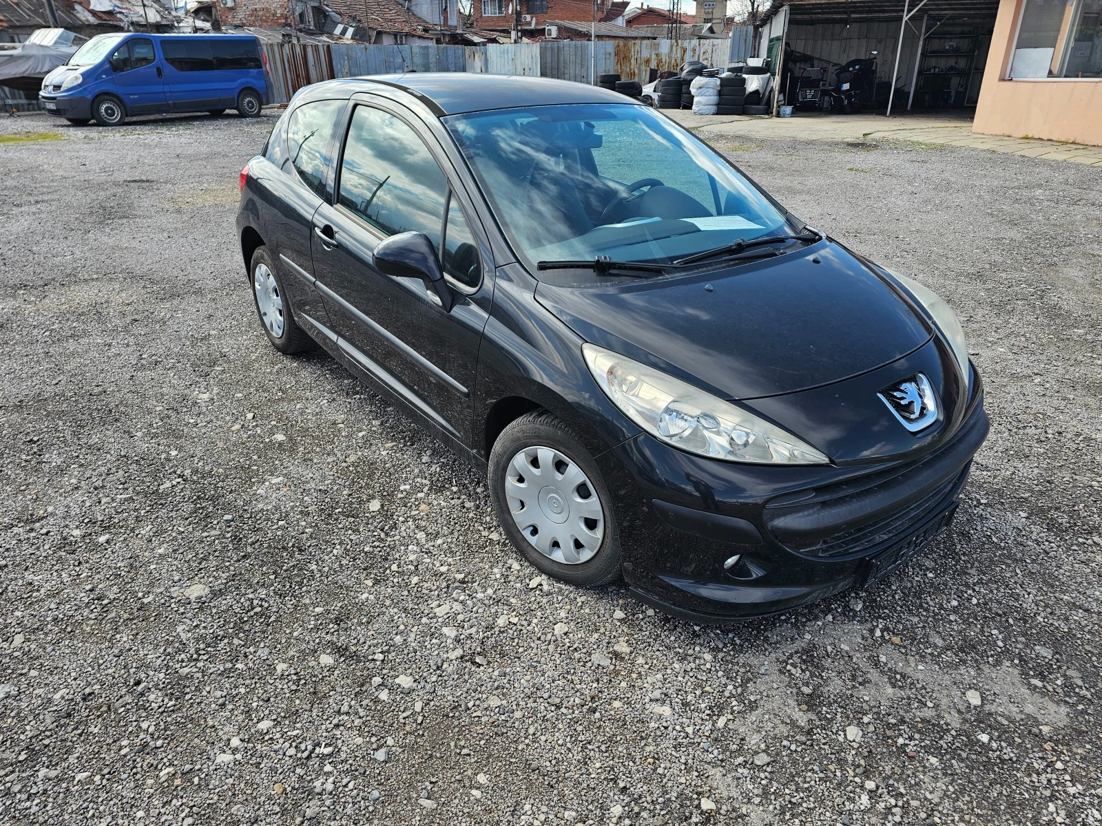 Peugeot 207 1.4i 16v - изображение 3