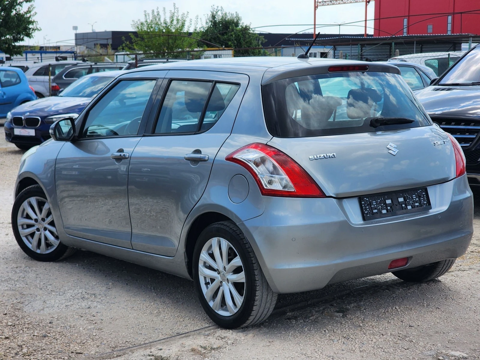 Suzuki Swift 1.2i Facelift - изображение 3