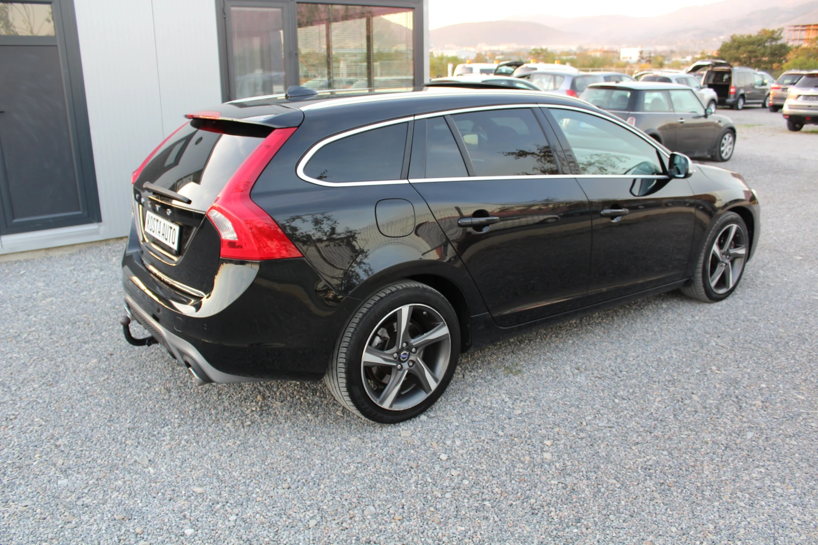 Volvo V60 R-DESING/PLUG-IN HYBRID/FUL - изображение 5