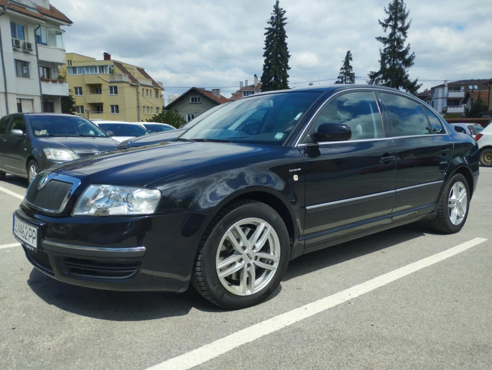Skoda Superb 2.8 V6 Edition 100 - изображение 5