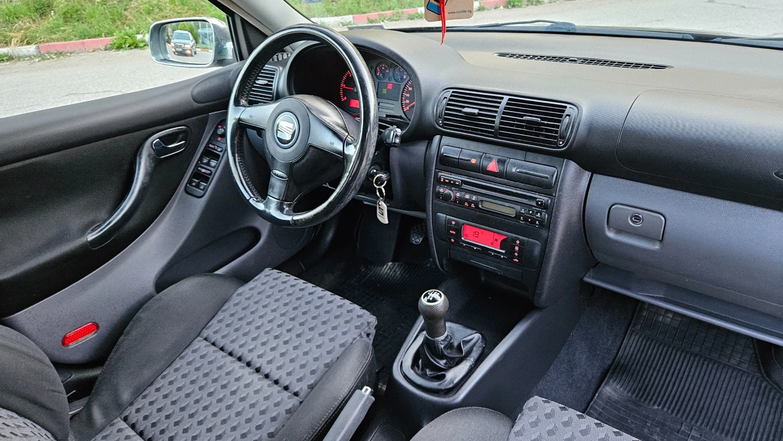 Seat Leon 1.9 TDI KLIMATRONIK/90Hp - изображение 10