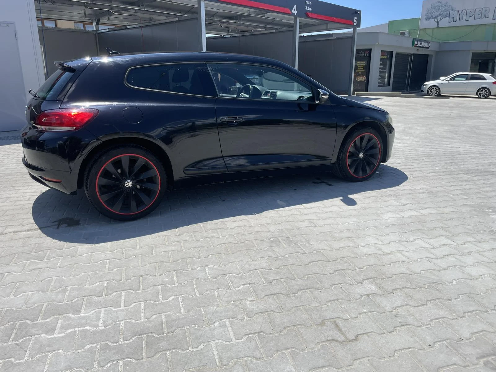 VW Scirocco 1.4 TSI SUPERCHARGER - изображение 6