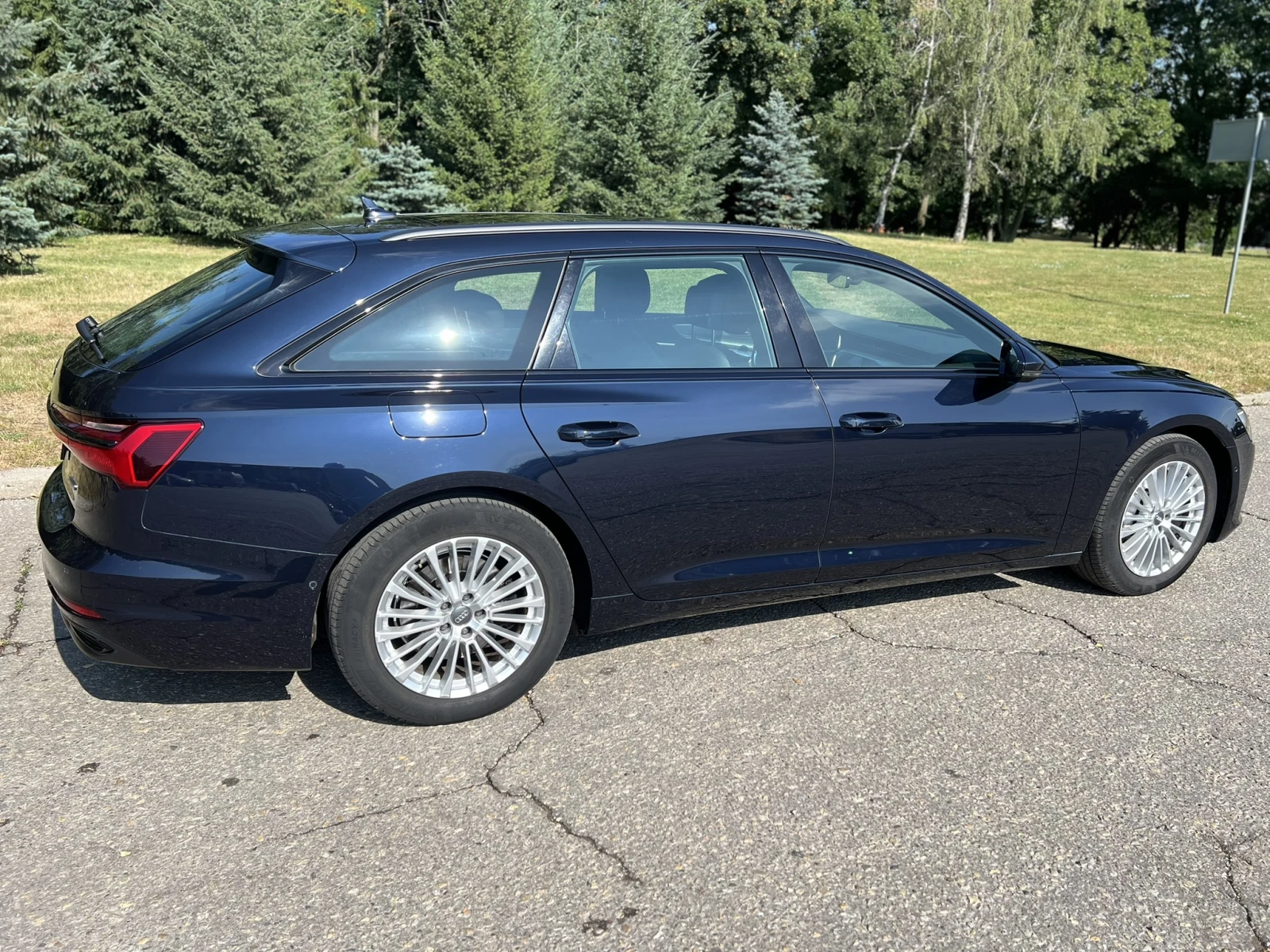 Audi A6 45TFSI/QUATTRO/Distronic/360/VirtualCockpit - изображение 6
