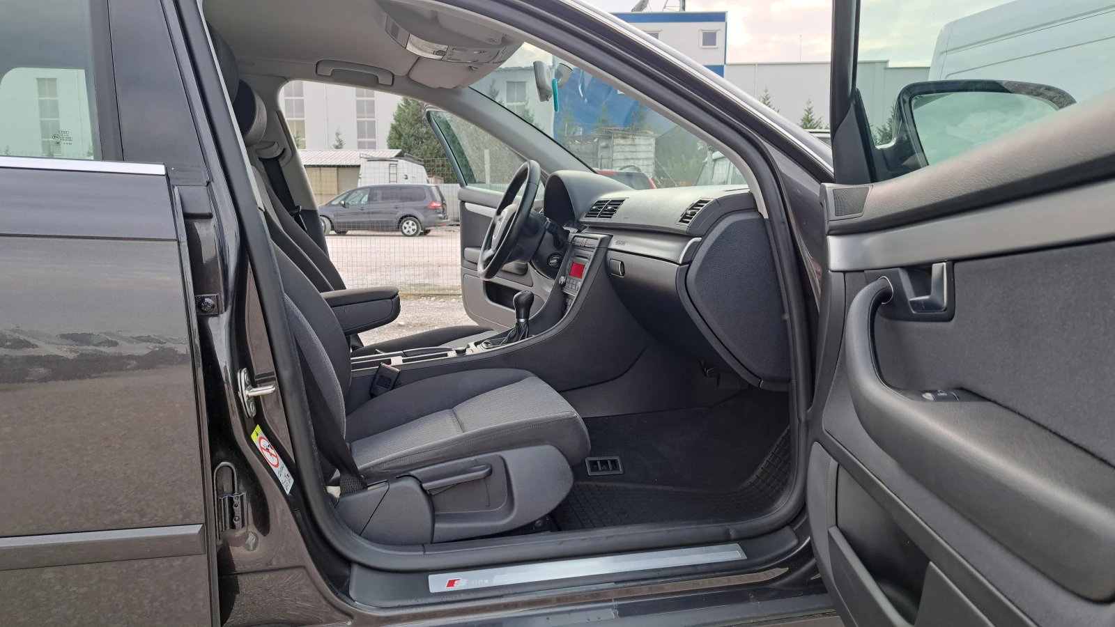 Audi A4 2.0TDI-QUATTRO-6ск/КСЕНОН/АВТОПИЛОТ/КЛИМАТРОНИК  - изображение 10