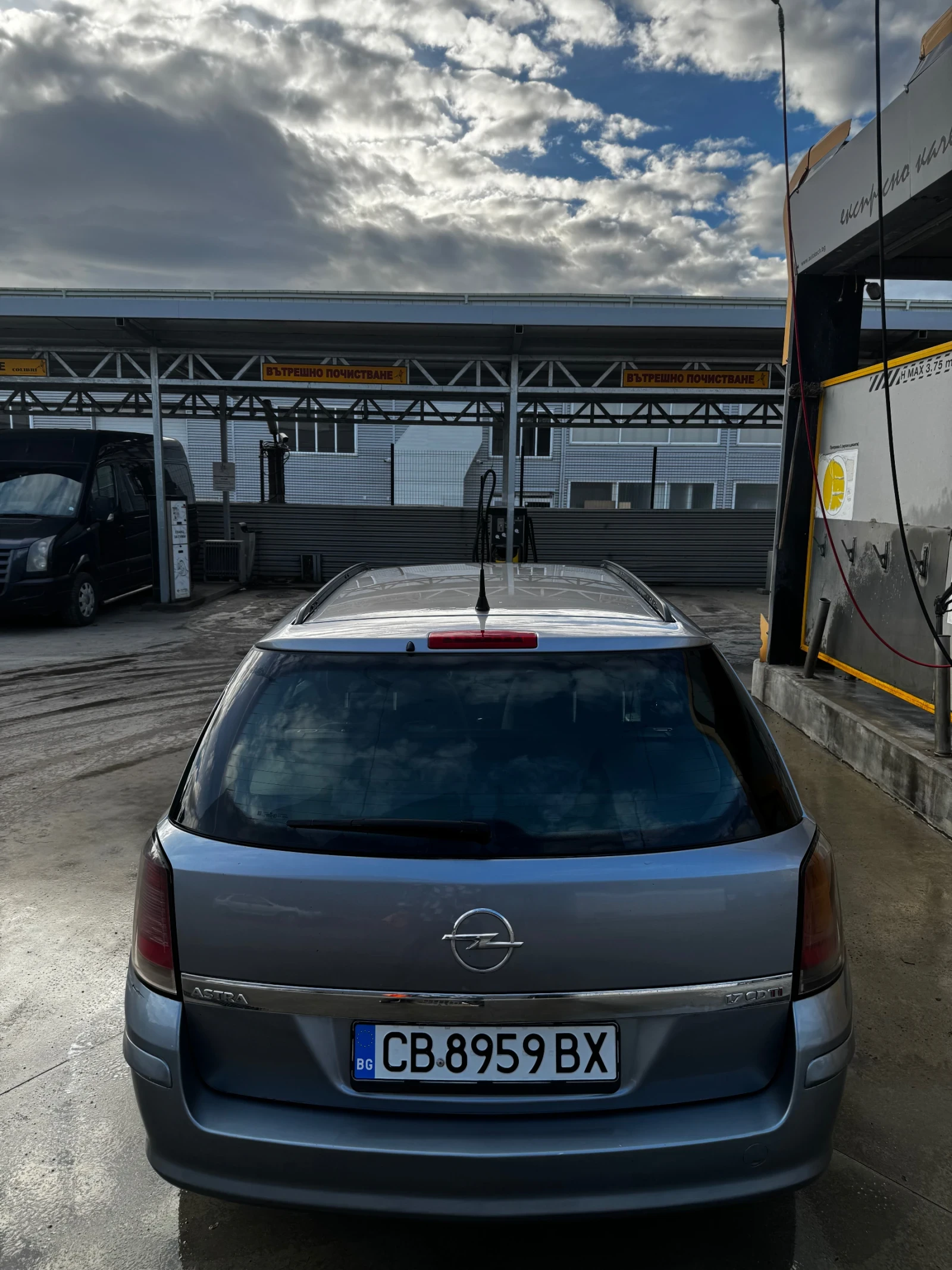 Opel Astra 1.7 CDTI - изображение 5