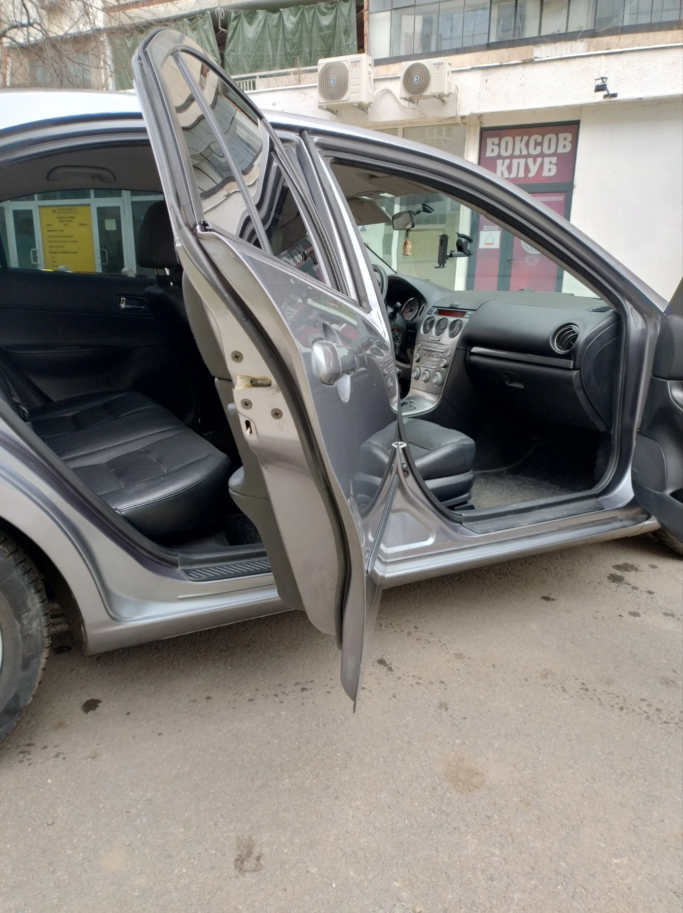 Mazda 6 2, 0i - изображение 9