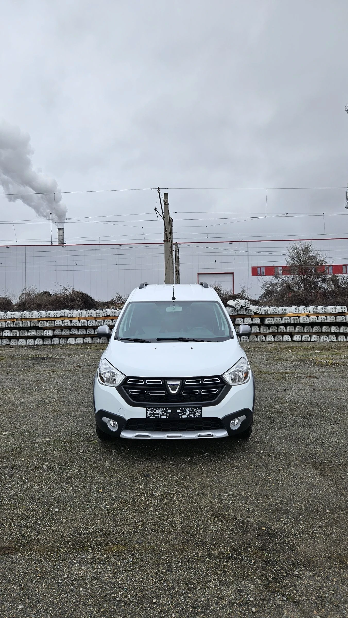 Dacia Dokker 1.6 SCe Stepway 102 �.� | Mobile.bg � ����������� 2