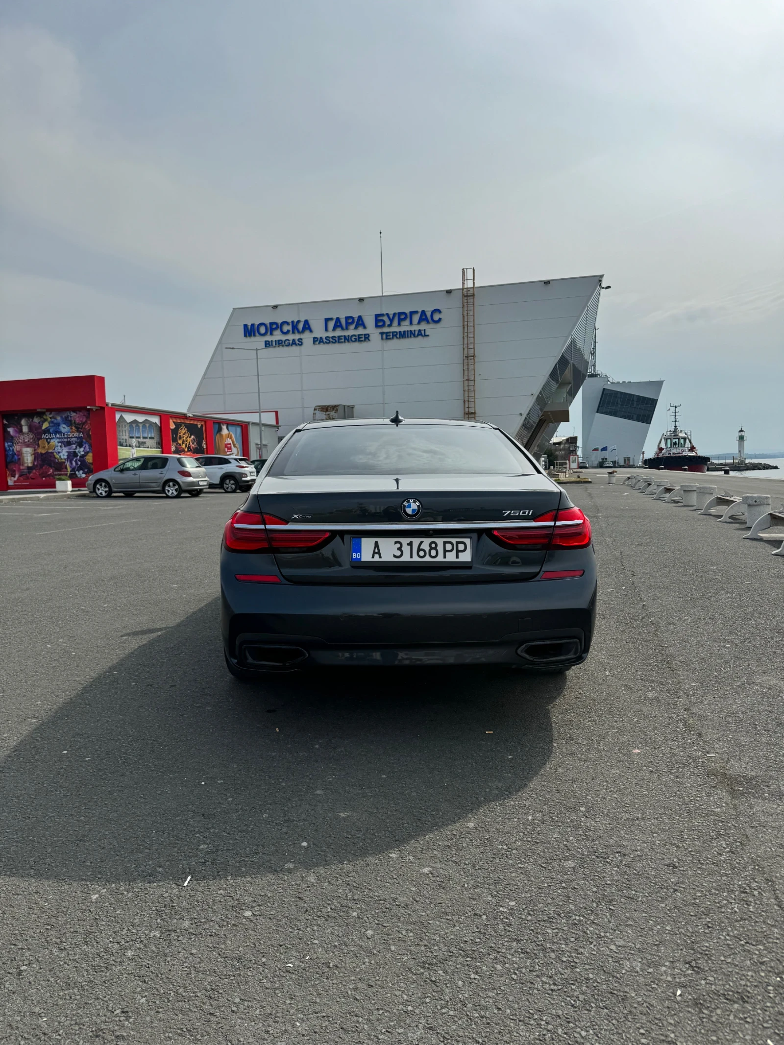 BMW 750, снимка 3 - Автомобили и джипове - 53894538