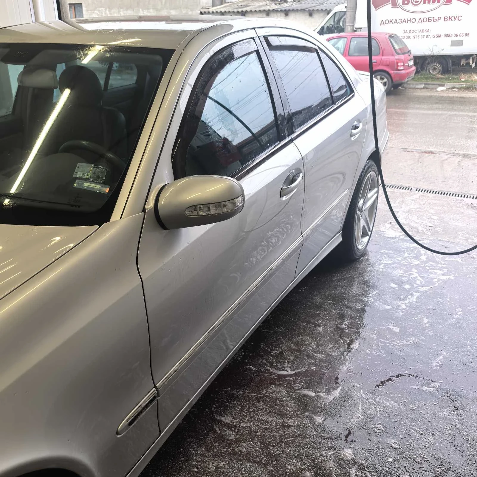 Mercedes-Benz E 320 TOP/AVANGARD/, снимка 5 - Автомобили и джипове - 53990028