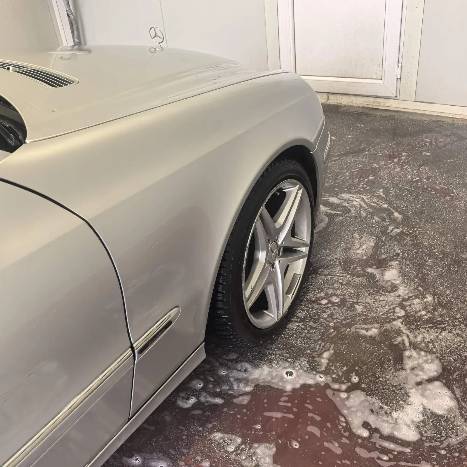 Mercedes-Benz E 320 TOP/AVANGARD/, снимка 6 - Автомобили и джипове - 53990028