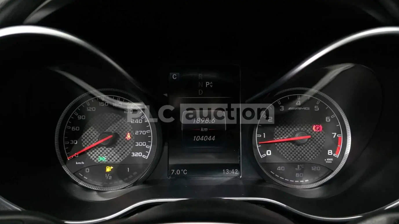 Mercedes-Benz C 63 AMG, снимка 14 - Автомобили и джипове - 54115429