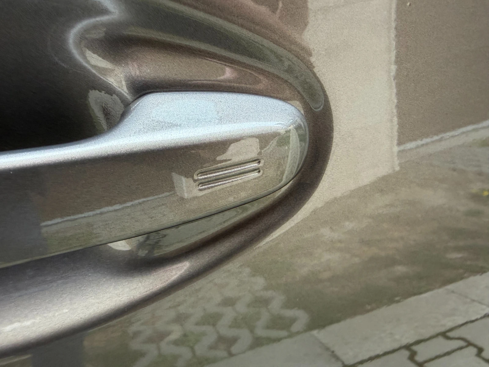 Toyota Auris 1.8 Hybrid e-CVT SOL Facelift, снимка 5 - Автомобили и джипове - 54362264