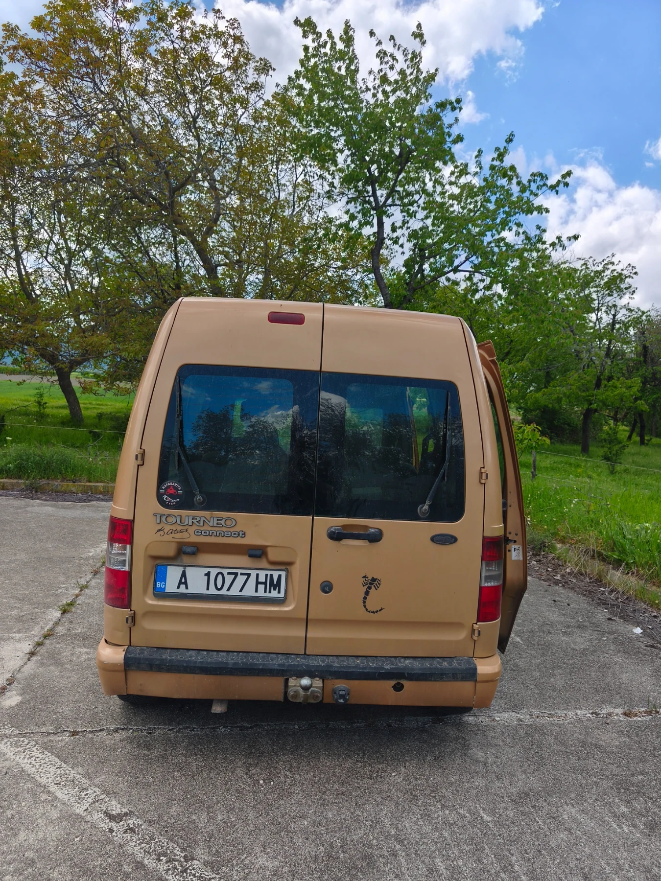Ford Tourneo Connect, снимка 7 - Автомобили и джипове - 54492983