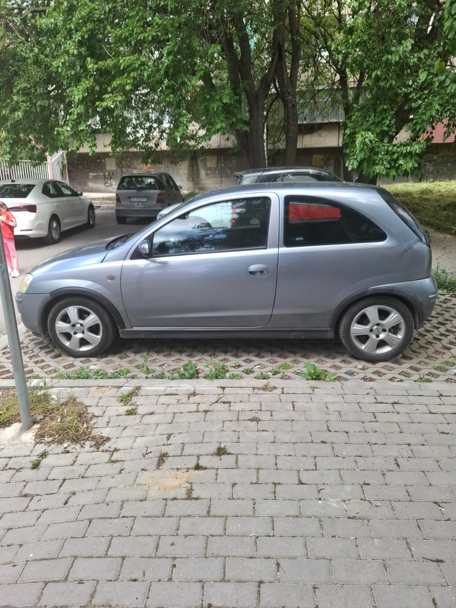 Opel Corsa 1.2 газов инжекцион, снимка 4 - Автомобили и джипове - 54718909
