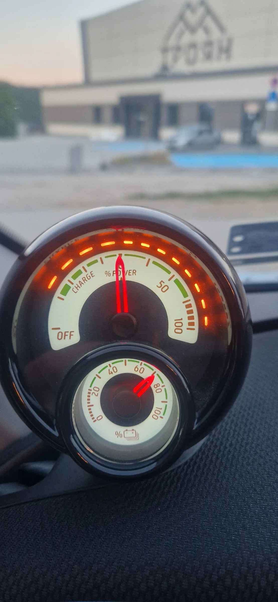 Smart Forfour EQ 17.7kw, снимка 12 - Автомобили и джипове - 54974593