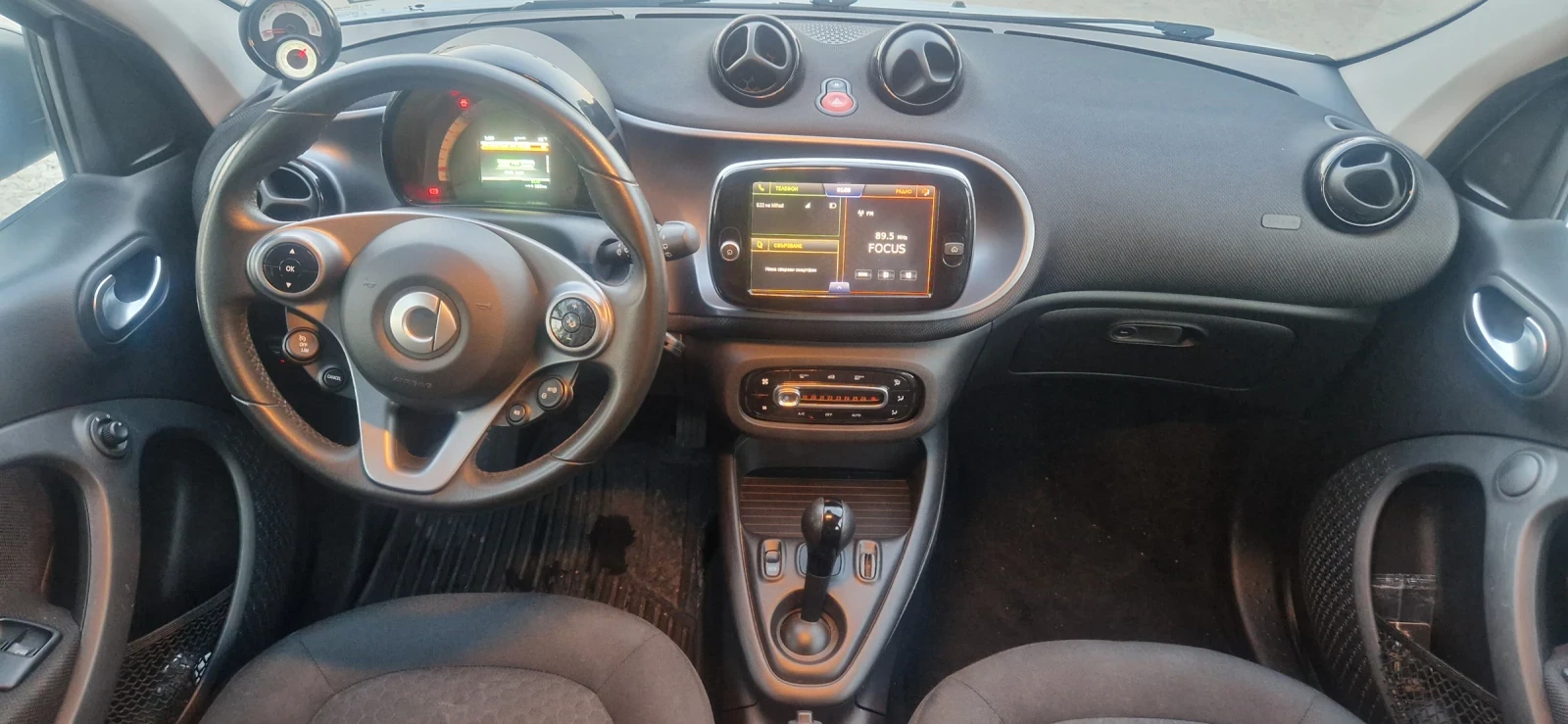 Smart Forfour EQ 17.7kw, снимка 10 - Автомобили и джипове - 54974593