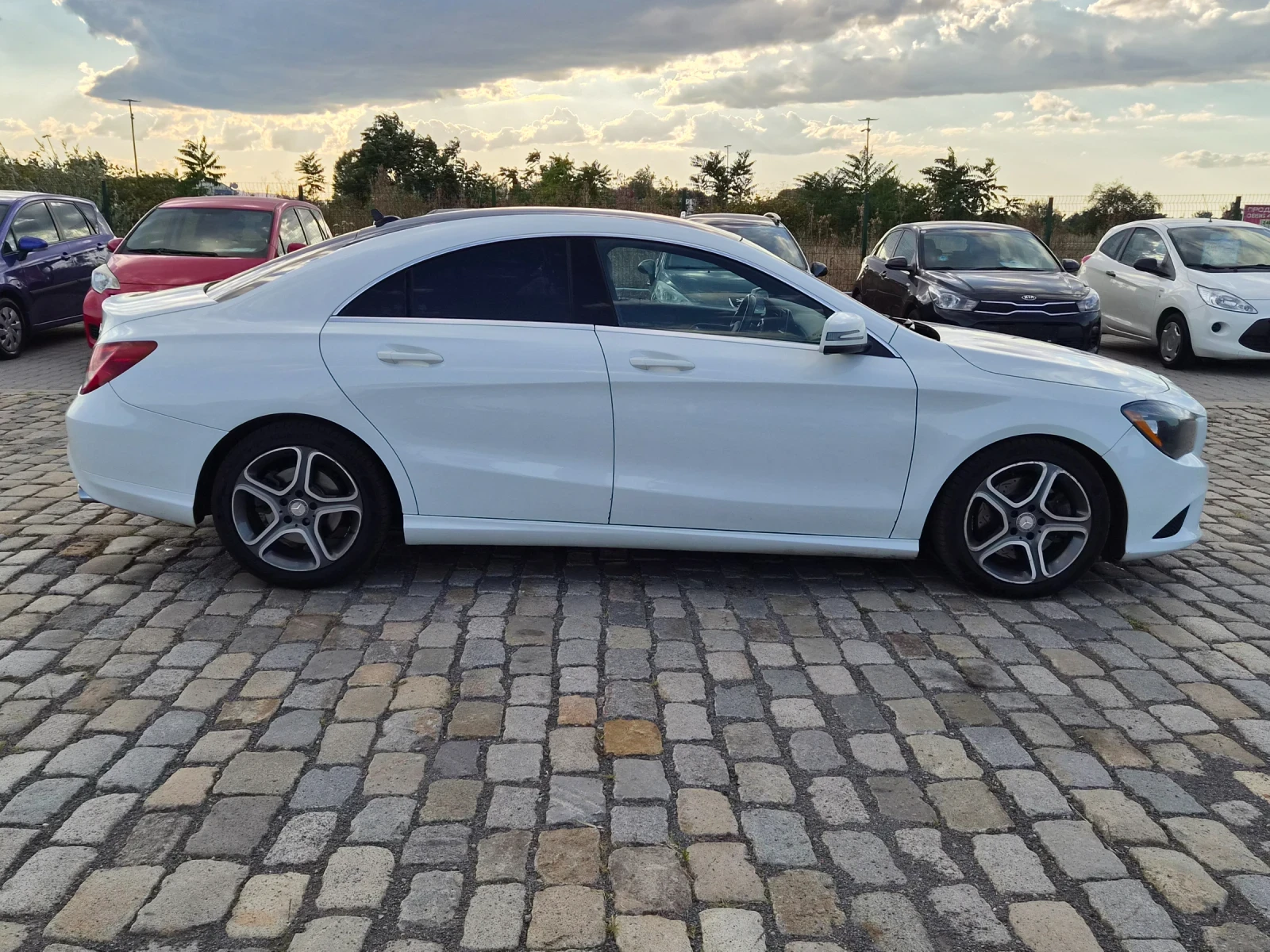 Mercedes-Benz CLA 250 4Matic ВСИЧКО ПЛАТЕНО , снимка 5 - Автомобили и джипове - 55944963