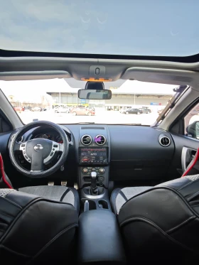 Nissan Qashqai 1.6 Бензин/Газ   7л/100км   Панорама / Камера , снимка 9