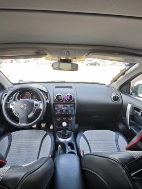 Nissan Qashqai 1.6 Бензин/Газ   7л/100км   Панорама / Камера , снимка 10
