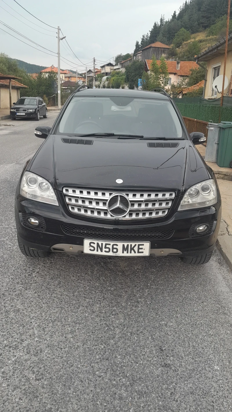 Mercedes-Benz ML 320, снимка 1 - Автомобили и джипове - 46944834