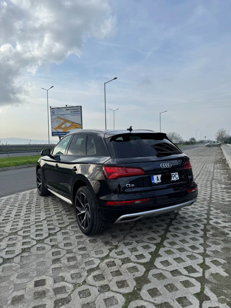 Audi Q5 2.0Т Quattro, снимка 6 - Автомобили и джипове - 52652733