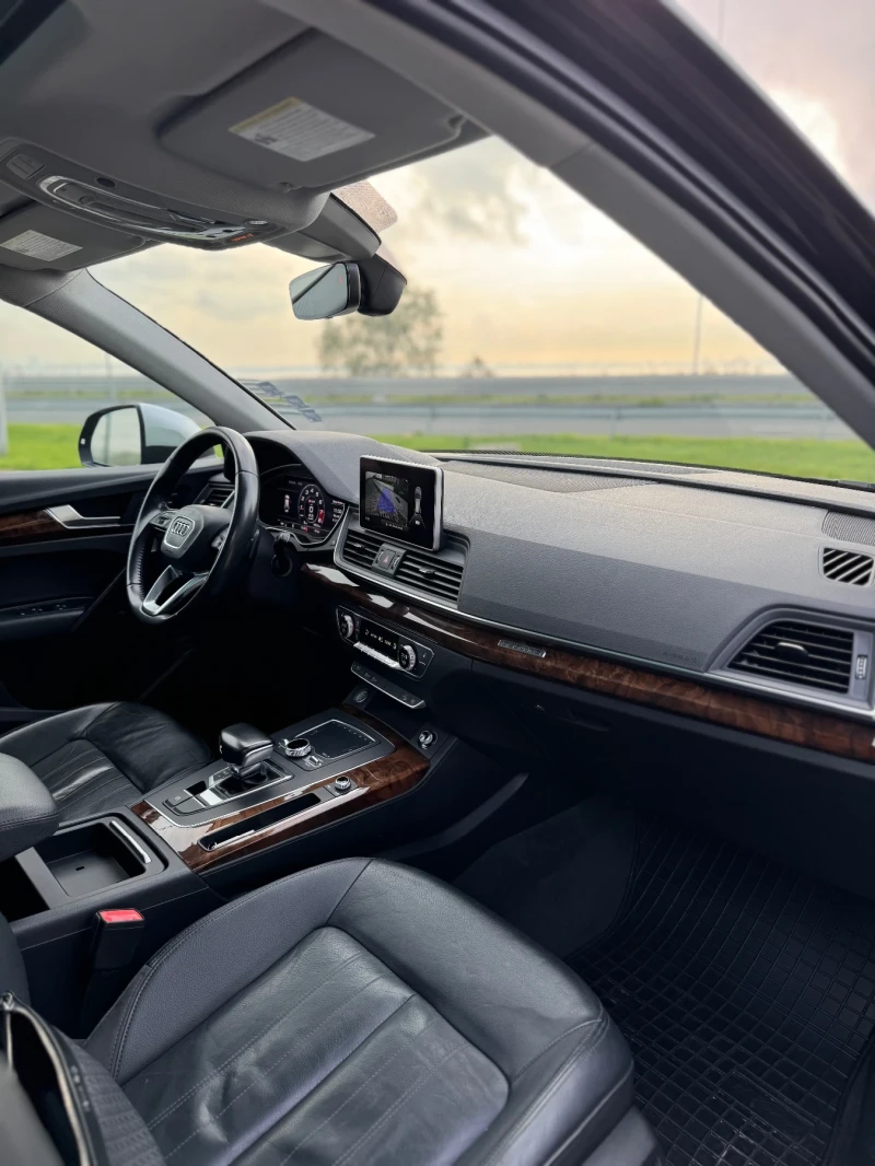 Audi Q5 2.0Т Quattro, снимка 10 - Автомобили и джипове - 52652733