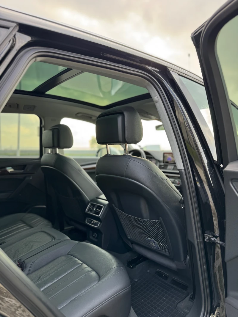 Audi Q5 2.0Т Quattro, снимка 9 - Автомобили и джипове - 52652733