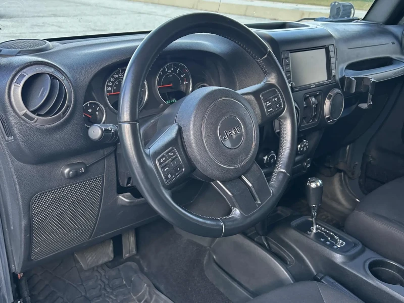 Jeep Wrangler Unlimited/3.6 V6, снимка 6 - Автомобили и джипове - 52739683