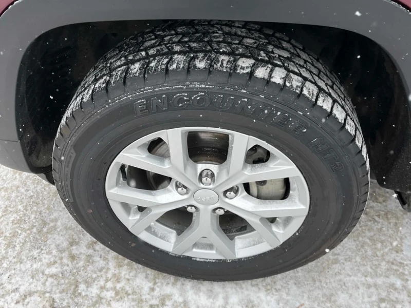 Jeep Grand cherokee 2023 Limited * CARFAX * БЕЗ ПЪРВОНАЧАЛНА ВНОСКА, снимка 6 - Автомобили и джипове - 52852300