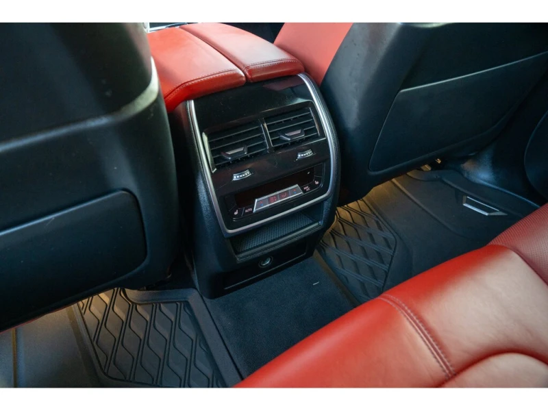 BMW X5 M Competition, С РЕГИСТРАЦИЯ&АВТО КРЕДИТ, снимка 14 - Автомобили и джипове - 53328874