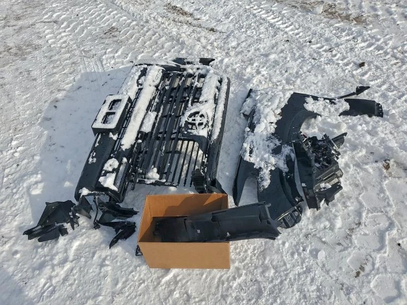 Toyota Tundra 3.4L 6 4x4 w/Rear Wheel Drv - изображение 6