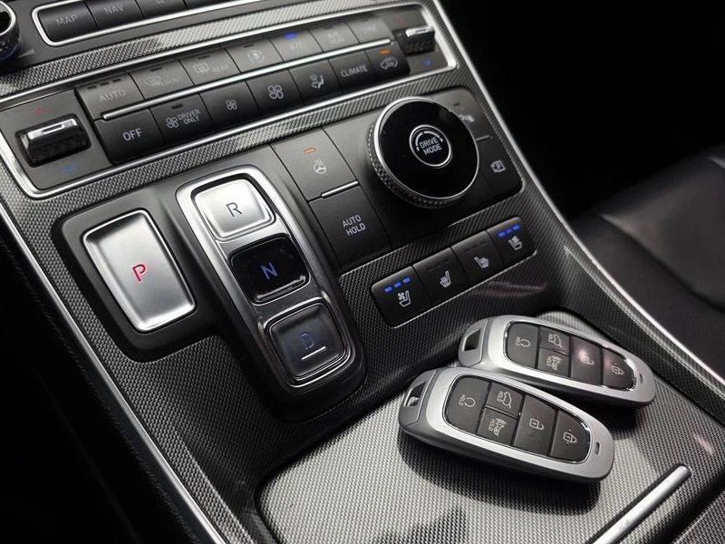 Hyundai Santa fe, снимка 9 - Автомобили и джипове - 56269625