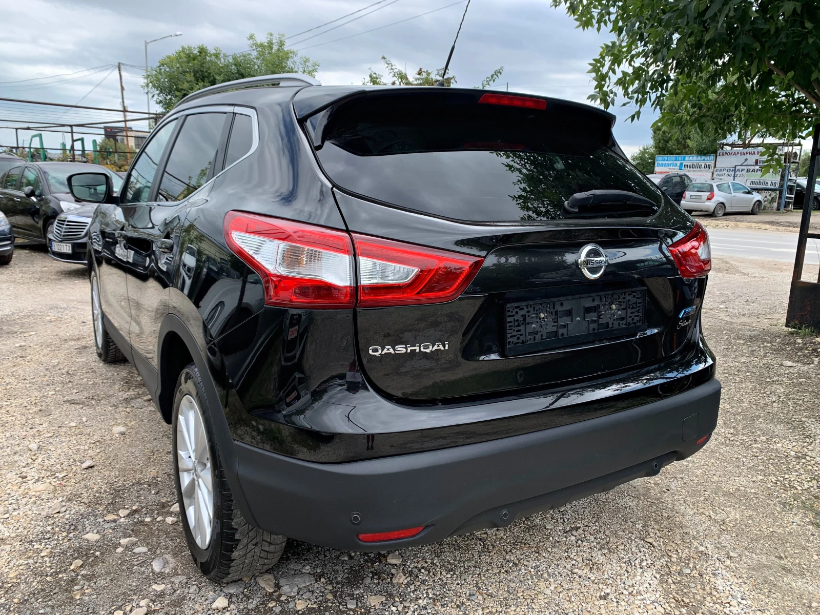 Nissan Qashqai 1.6D НАВИ 360Г. КАМЕРИ ПАНОРАМА - изображение 3